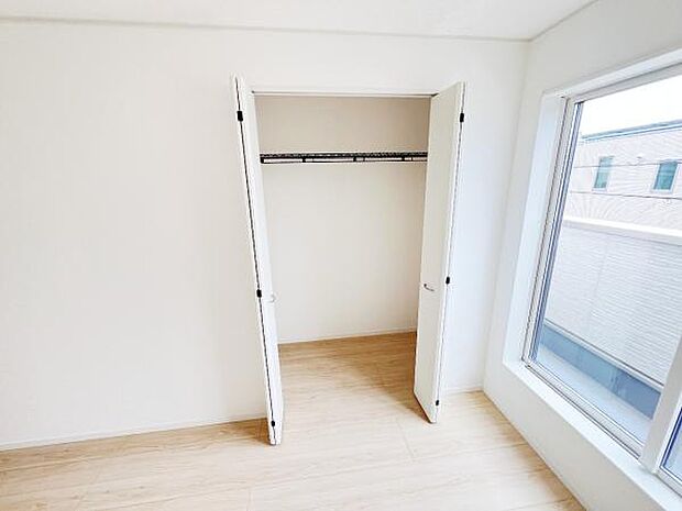 子供部屋や趣味の部屋など用途に合わせてお使いいただけます。