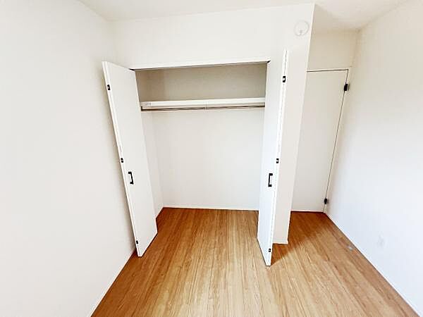子供部屋や趣味の部屋など用途に合わせてお使いいただけます。