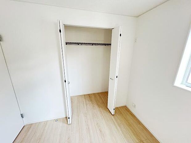 子供部屋や趣味の部屋など用途に合わせてお使いいただけます。