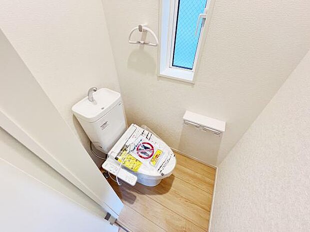 ほっと安らげるトイレ空間です。