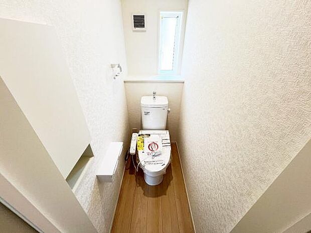 ほっと安らげるトイレ空間です。