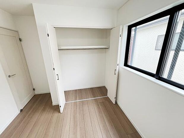 子供部屋や趣味の部屋など用途に合わせてお使いいただけます。