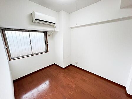 子供部屋にもちょうど良い大きさのお部屋です。