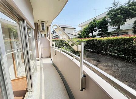 お洗濯ものを気持ち良く太陽の光で干せるのが嬉しいですね。
