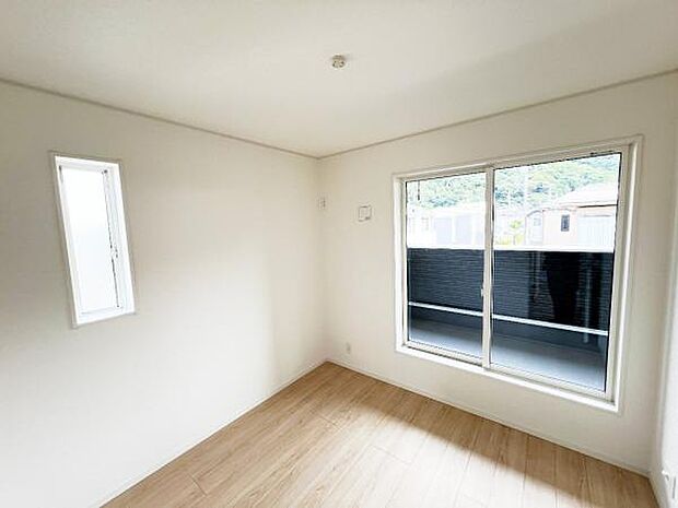 子供部屋にもちょうど良い大きさのお部屋です。