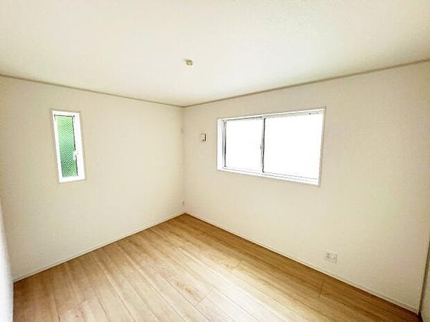 子供部屋にもちょうど良い大きさのお部屋です。