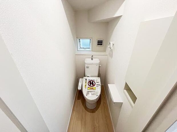 ほっと安らげるトイレ空間です。