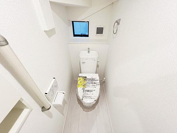 ほっと安らげるトイレ空間です。
