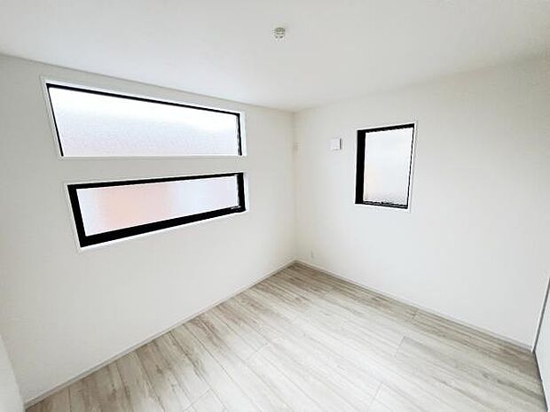 子供部屋にもちょうど良い大きさのお部屋です。