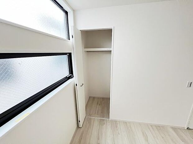 子供部屋や趣味の部屋など用途に合わせてお使いいただけます。
