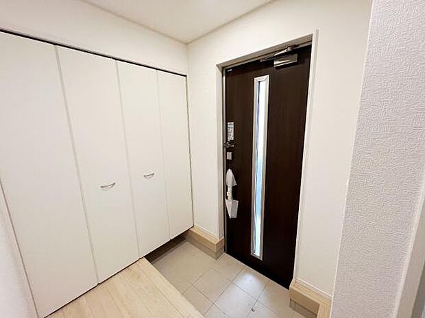 いつも気持ちよくご家族を迎えられる玄関です。