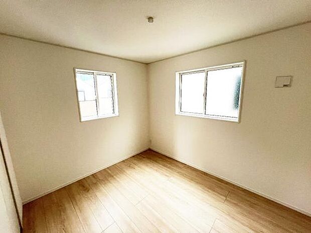 子供部屋にもちょうど良い大きさのお部屋です。