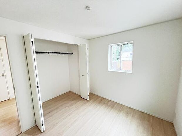 子供部屋や趣味の部屋など用途に合わせてお使いいただけます。