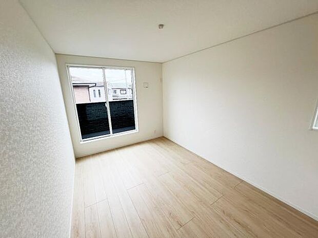 子供部屋や趣味の部屋など用途に合わせてお使いいただけます。