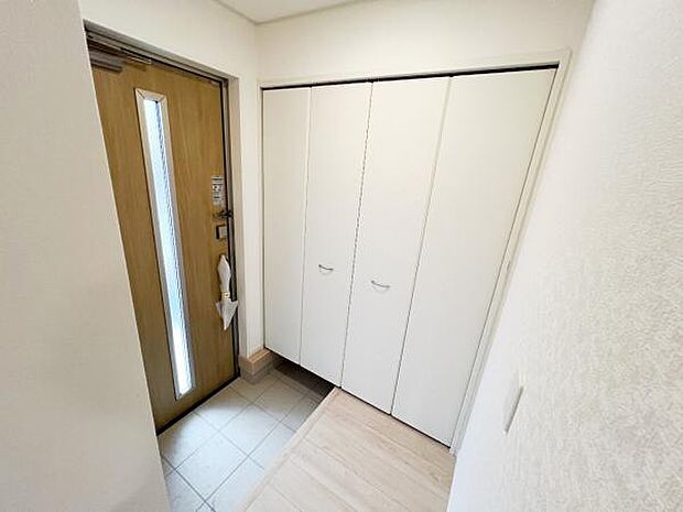いつも気持ちよくご家族を迎えられる玄関です。
