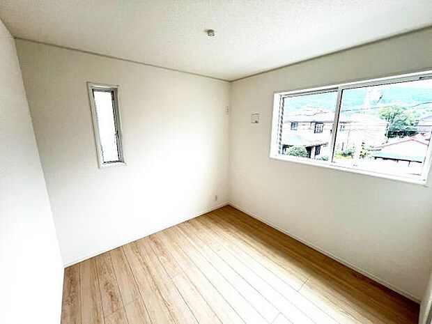 子供部屋にもちょうど良い大きさのお部屋です。
