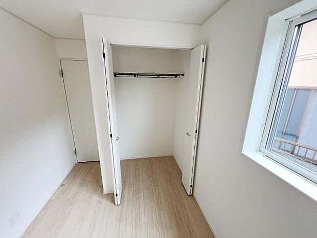 子供部屋や趣味の部屋など用途に合わせてお使いいただけます。