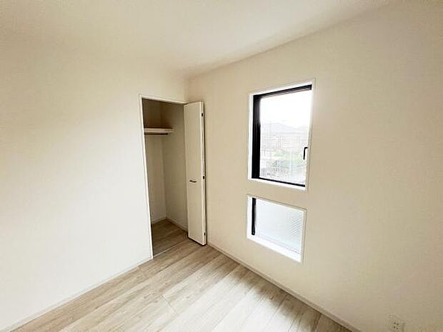 子供部屋や趣味の部屋など用途に合わせてお使いいただけます。