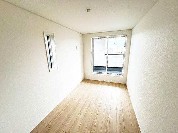 子供部屋にもちょうど良い大きさのお部屋です。
