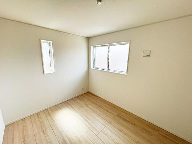 子供部屋にもちょうど良い大きさのお部屋です。