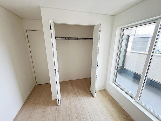 子供部屋にもちょうど良い大きさのお部屋です。