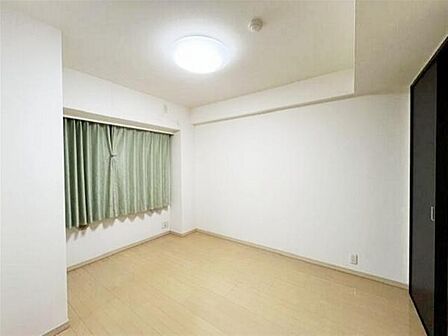 子供部屋にもちょうど良い大きさのお部屋です。