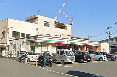 セブン-イレブン 小田原城山1丁目店まで約410m(徒歩6分)