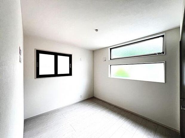 子供部屋や趣味の部屋など用途に合わせてお使いいただけます。