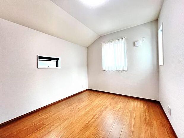 子供部屋や趣味の部屋など用途に合わせてお使いいただけます。