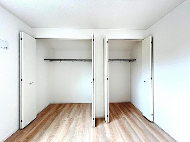 収納豊富な間取りで、室内もスッキリ快適です。