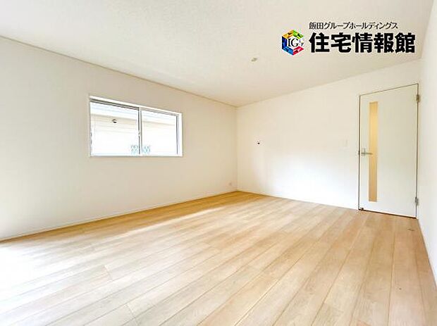 ご家族が集うLDKは約19.5帖の広さ、団らんの空間です。