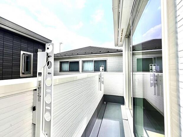 お洗濯ものを気持ち良く太陽の光で干せるのが嬉しいですね。