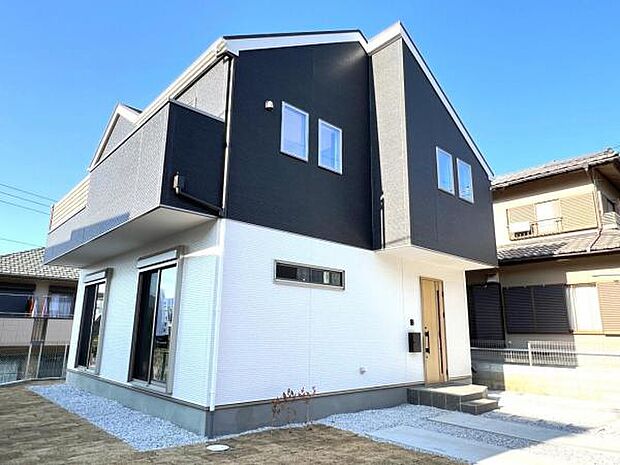 間取はファミリーにもおすすめ4LDKの新築戸建です。