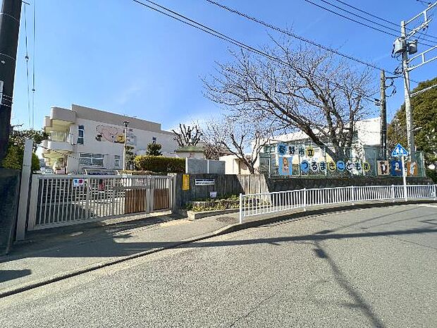 秦野市立つるまきこども園まで約1350m（徒歩17分）