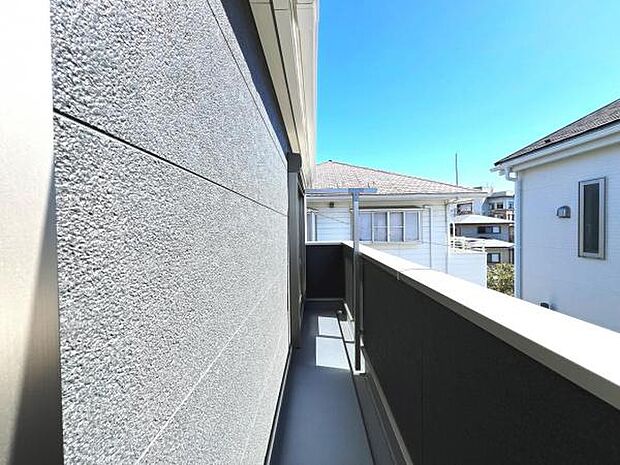 お洗濯ものを気持ち良く太陽の光で干せるのが嬉しいですね。