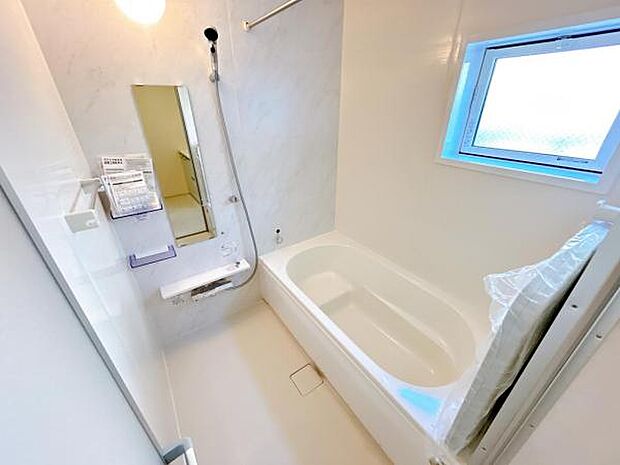 お風呂でほっとひといき。1日の疲れを癒しましょう。