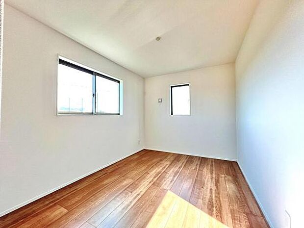 子供部屋や趣味の部屋など用途に合わせてお使いいただけます。