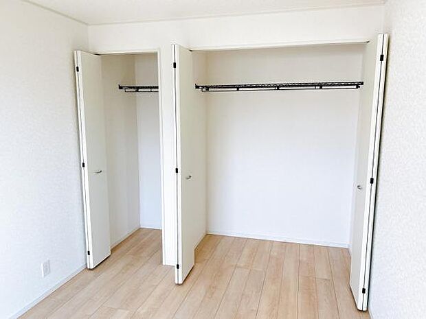 収納豊富な間取りで、室内もスッキリ快適です。