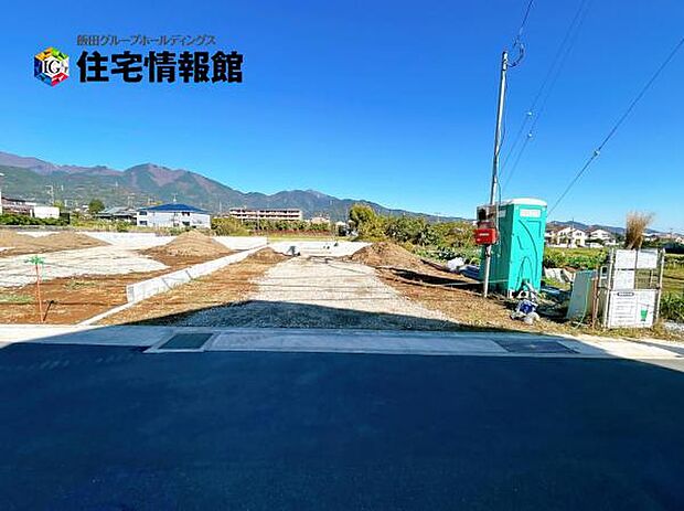 3台駐車可能なので、ご家族で複数台所有する際や来客時に役立ちます。