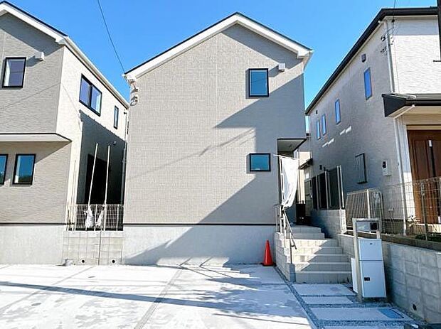 建物完成済・ご家族揃って建物と街並みをご覧いただけます。