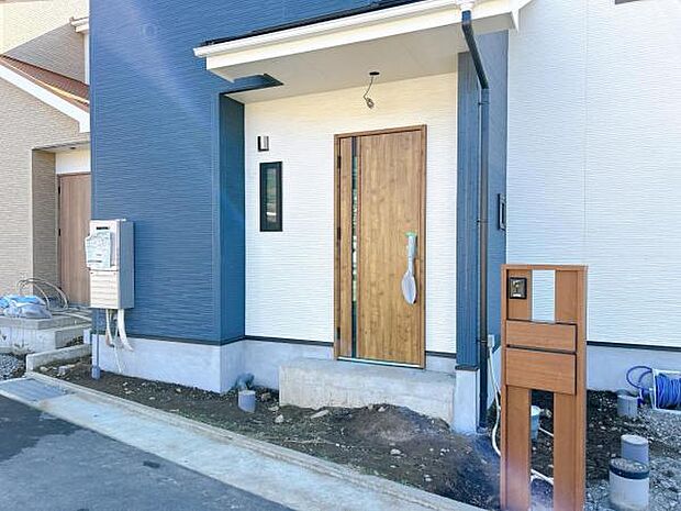 いつも気持ちよくご家族を迎えられる玄関です。