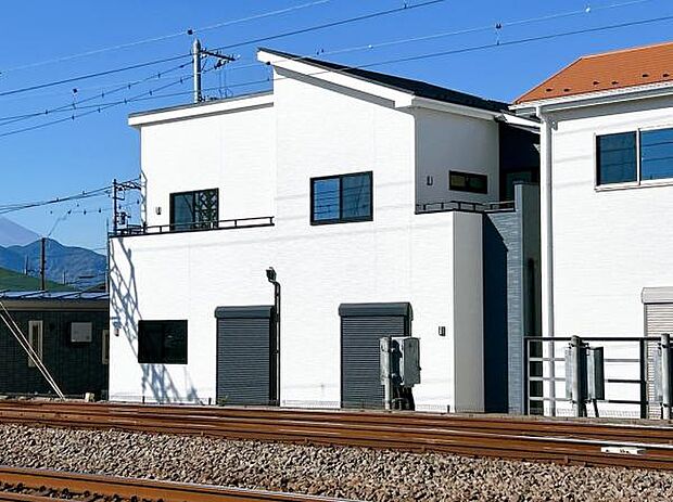 陽当たり・開放感をぜひ現地でご確認ください。