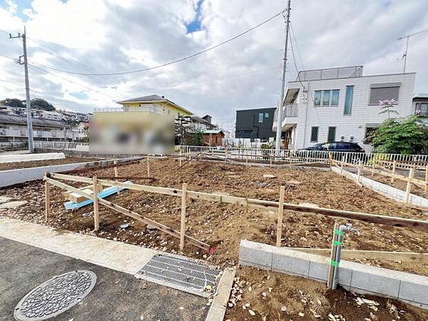 セカンドカーにも便利な駐車2台可能です。