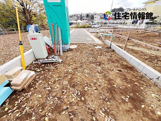 セカンドカーにも便利な駐車2台可能です。