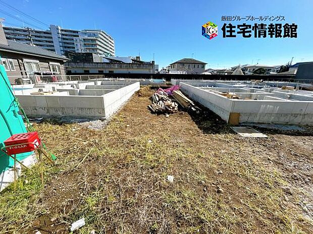 3台駐車可能なので、ご家族で複数台所有する際や来客時に役立ちます。