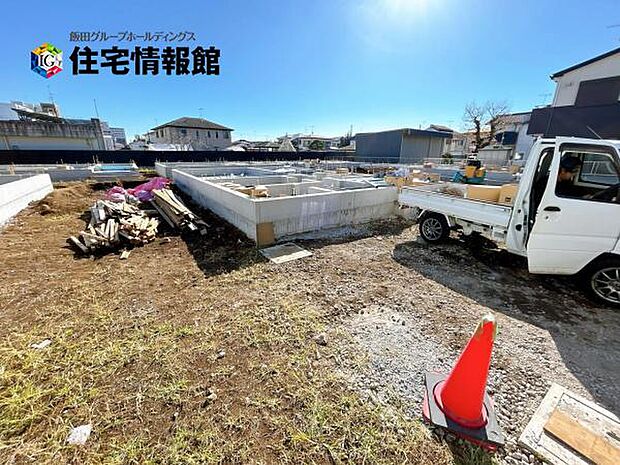 セカンドカーにも便利な駐車2台可能です。