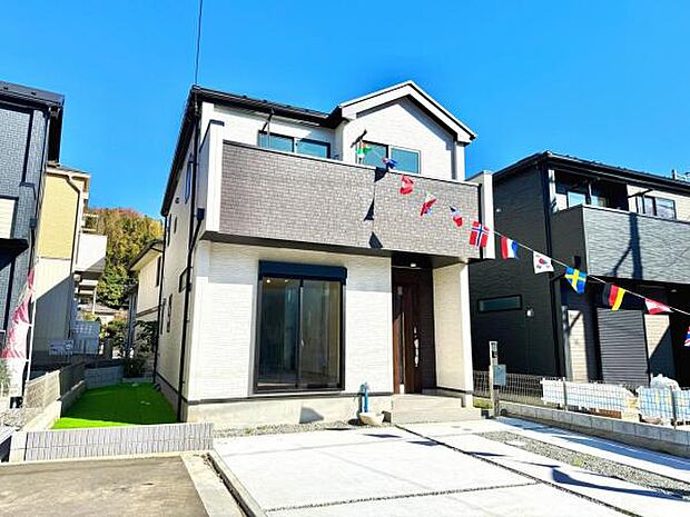 陽当たり・開放感をぜひ現地でご確認ください。