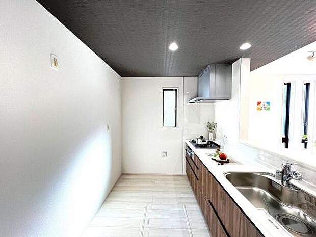 料理の時間が楽しくなるキッチンスペースです。