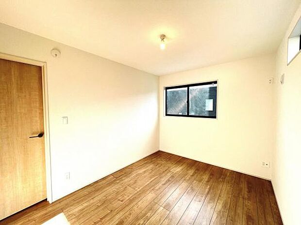 子供部屋や趣味の部屋など用途に合わせてお使いいただけます。
