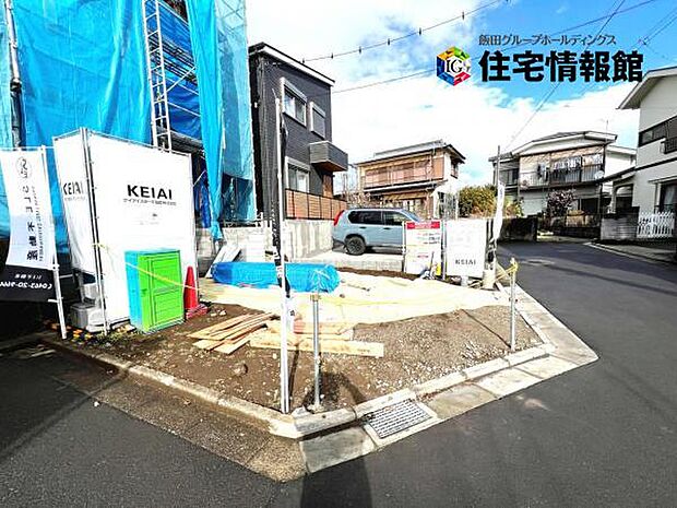 セカンドカーにも便利な駐車2台可能です。